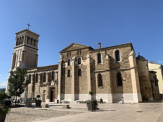 Cathédrale Saint-Apollinaire (Valence)