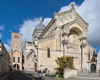 Basilique Saint-Martin (Tours)