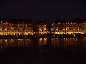 Bordeaux (Cité du Vin & Quais de Garonne)
