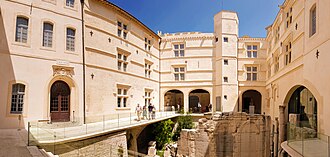 Museon Arlaten (Arles)